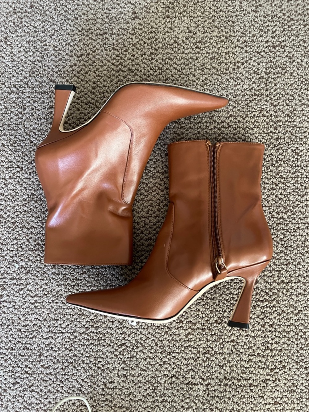 NWT Stuart weitzman booties